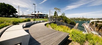 Woolwich Studio Bliss, Private Oasis by the Water