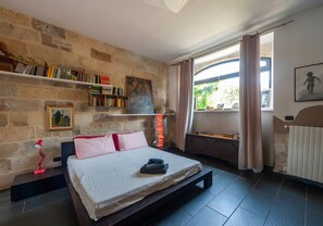 1 dormitorio, wifi, ropa de cama