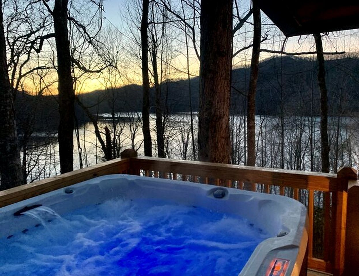 Bain à remous extérieur