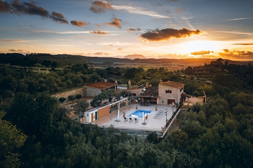 Country House 'Sunshine' with Mountain View, Wi-Fi and Air Conditioning