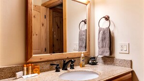 Towels, soap, shampoo, toilet paper - Dreamy Log Cabin with Spectacular Mountain Views in Topton, North Carolina (Topton)