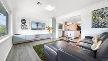 Apartment | Living area