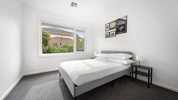 Departamento | 4 habitaciones y espacio para trabajar con laptop