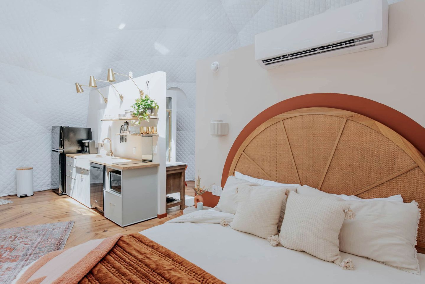 1 室のベッドルーム、WiFi、ベッドシーツ