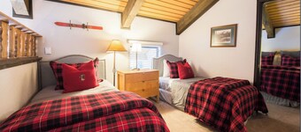 Ski In-Out Condo in the "Heart of Mt. Crested Butte" with Ski Locker