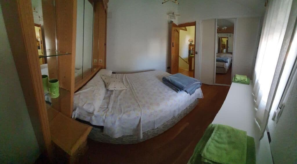 Chambre Confort double, 1 lit double | Accès au Wi-Fi (inclus)