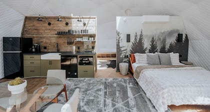 Luxury Living with Panoramic Views at Cherry Log's Designer Dome