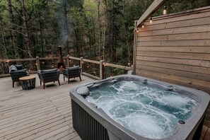 Terrace/patio - Luxury Living with Panoramic Views at Cherry Log's Designer Dome (Cherry Log)