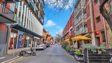 Apartment | Bahagian luar