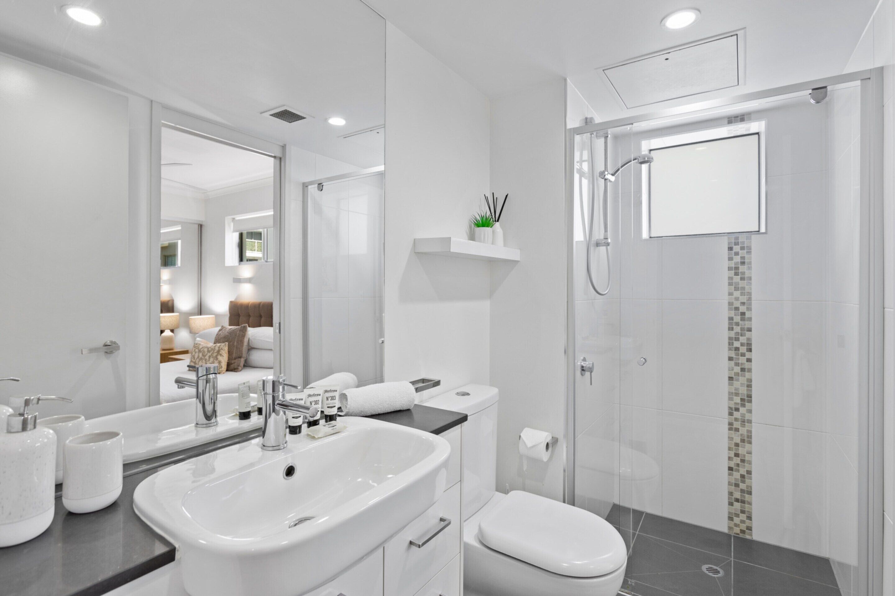 Apartment | Bathroom | Towels