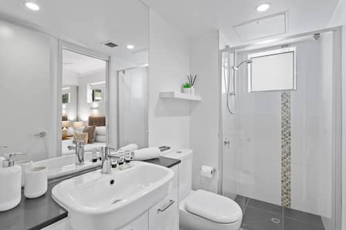 Apartment | Bathroom