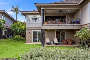 Exterior - Private Beach Access Includes Concierge Outdoor Spacious Lanai! (Kamuela)