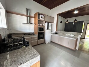Microwave, oven, stovetop