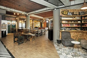 Bar (en la propiedad)