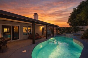 Pool - Navigate Stays Luxe Retreat w Pool, Spa & Games (Indio)