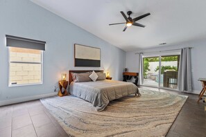 Iron/ironing board, WiFi, bed sheets - Navigate Stays Luxe Retreat w Pool, Spa & Games (Indio)