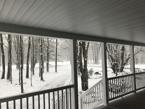 Cozy 2B/2B cabin in idyllic private setting in Brackney, PA + 1B/1B DS Apt. Ex.