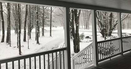 Cozy 2B/2B cabin in idyllic private setting in Brackney, PA + 1B/1B DS Apt. Ex.