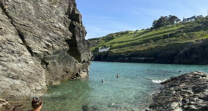 Waves End in Cornwall