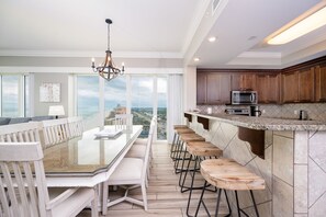 Dining - Phoenix Orange Beach 1601 4 Bedroom Condo (Orange Beach)