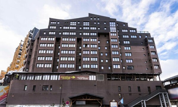 Exterior - Val Thorens Resort Center, Comfortable Apartment for 4 People (Les Belleville)