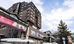 Exterior - Val Thorens Resort Center, Comfortable Apartment for 4 People (Les Belleville)