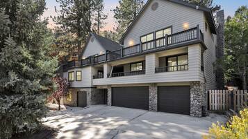 Villa, 5 chambres | Extérieur