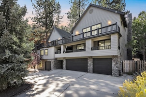 Villa, 5 Bedrooms | Exterior