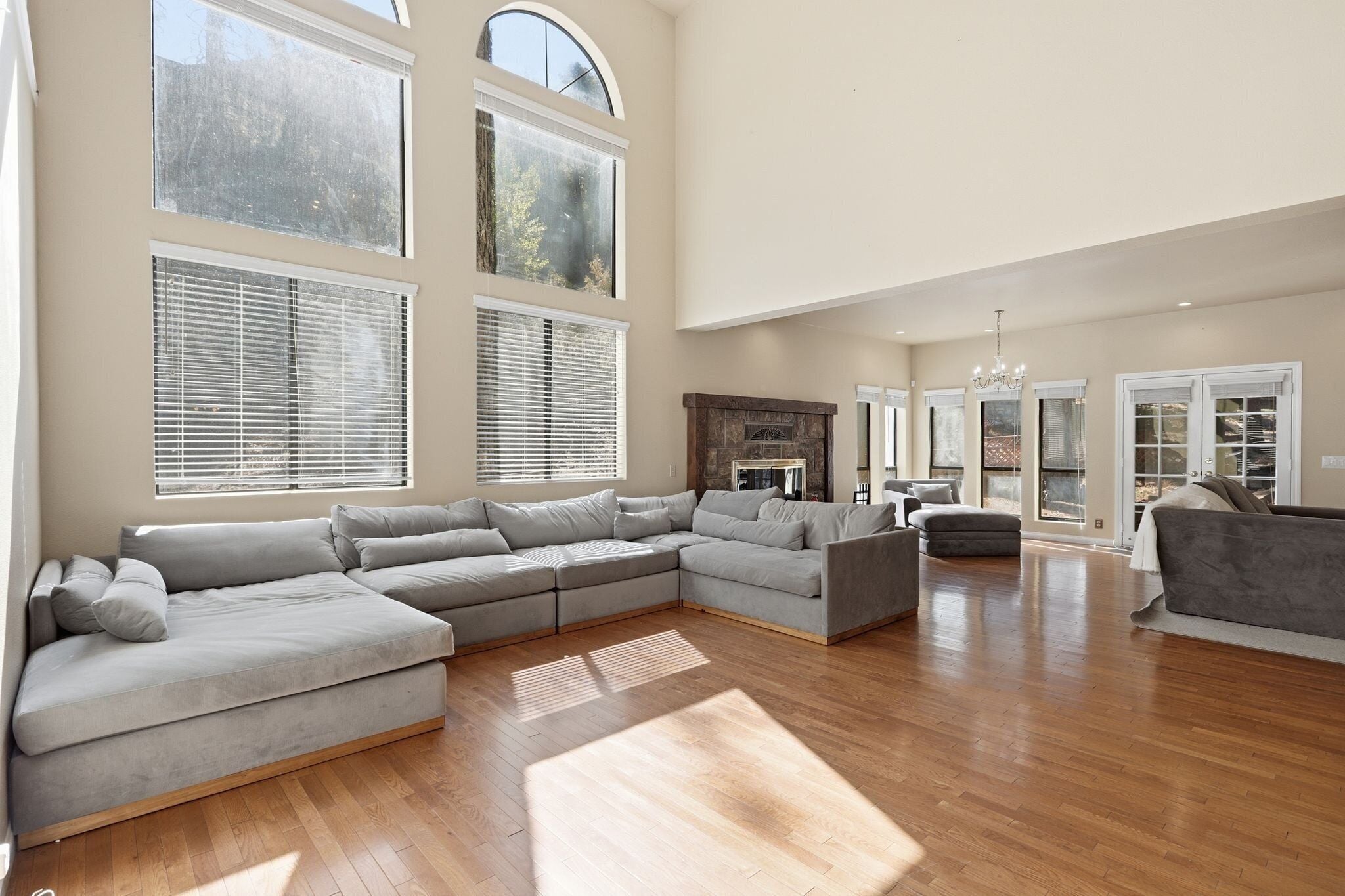 Villa, 5 Bedrooms | Living area