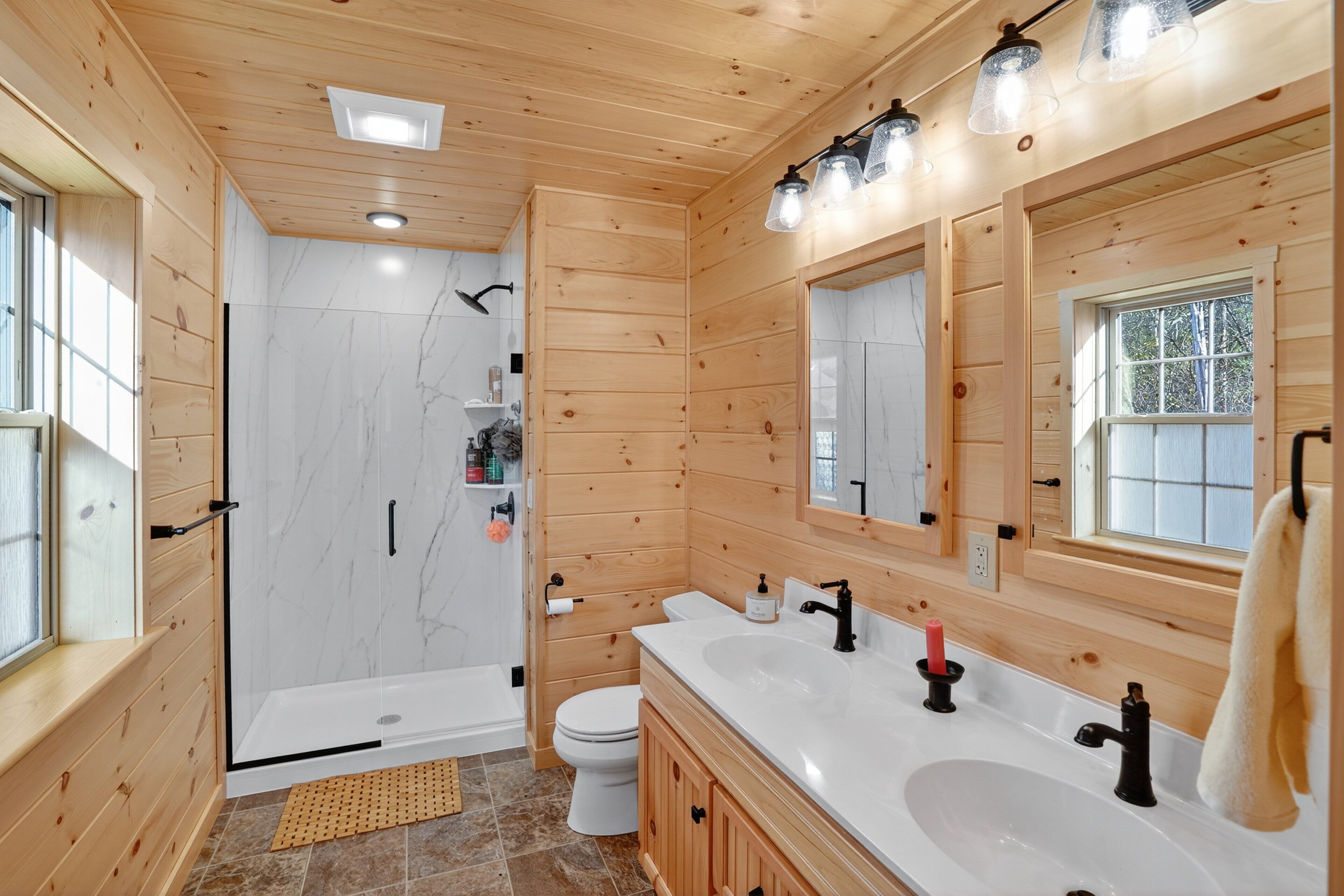 Cabin, 3 Bedrooms | Bathroom