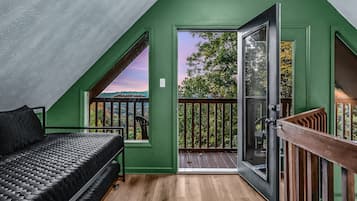 Cabin, 2 Bedrooms | Interior