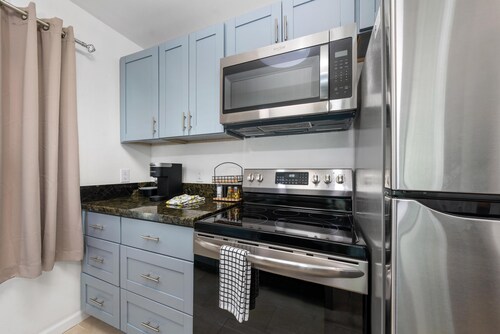 Big Island Fairway Terrace I-208 1 Bedroom Condo