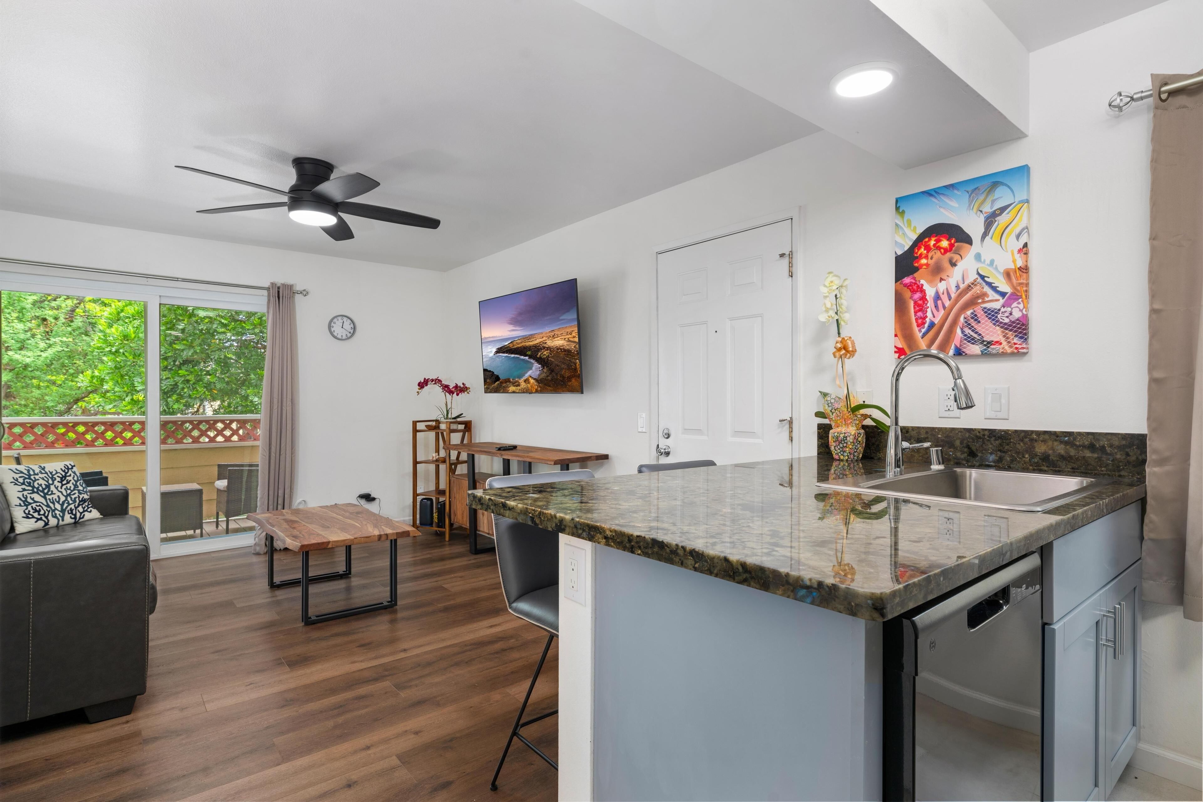 Condo, 1 Bedroom | Interior