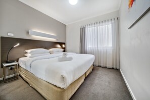 Apartment | 2 Schlafzimmer, laptopgeeigneter Arbeitsplatz, Bügeleisen/Bügelbrett