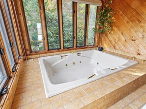 Interior - “High Haven — A Modern Mountain Retreat with Breathtaking Views” (Sugar Mountain)