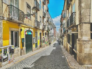 Shared Dormitory, 1 Bedroom, Balcony, City View | Exterior - Room-05lisbon Private Bedroom With a Cit (Lisbon)