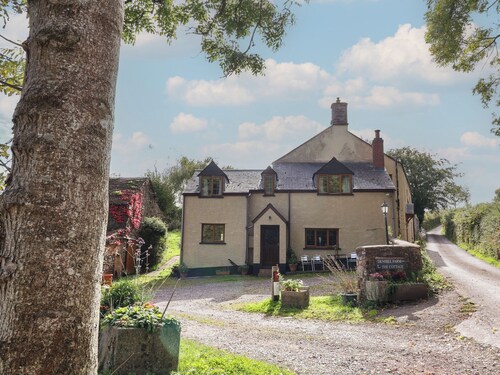 Denhill Cottage