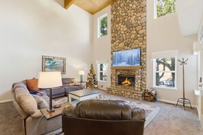 TV, fireplace - The Trailhead · Hot Tub, Hikes & Night Skies (Shaver Lake)