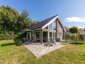 House | Exterior - Modern Holiday Home Near Beach (Renesse)