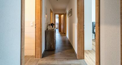 Apartment 'Wiedergrün' mit Balkon und WLAN