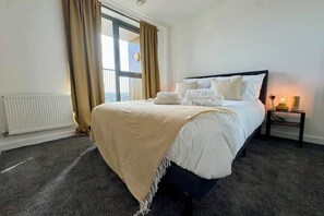 1 Schlafzimmer, Bügeleisen/Bügelbrett, WLAN, Bettwäsche