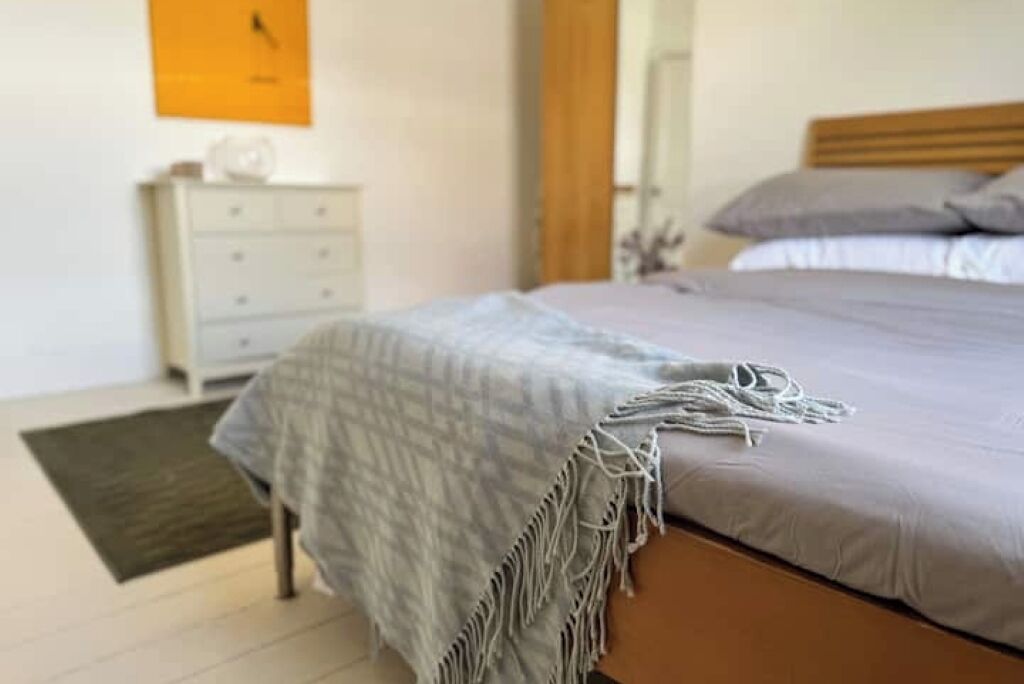 1 makuuhuone, silitysrauta/-lauta, Wi-Fi, vuodevaatteet