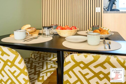 Le Coeur de Milly, downtown