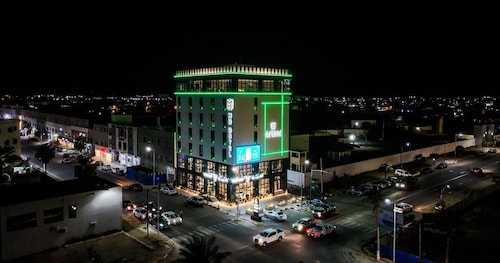 MH HOTEL