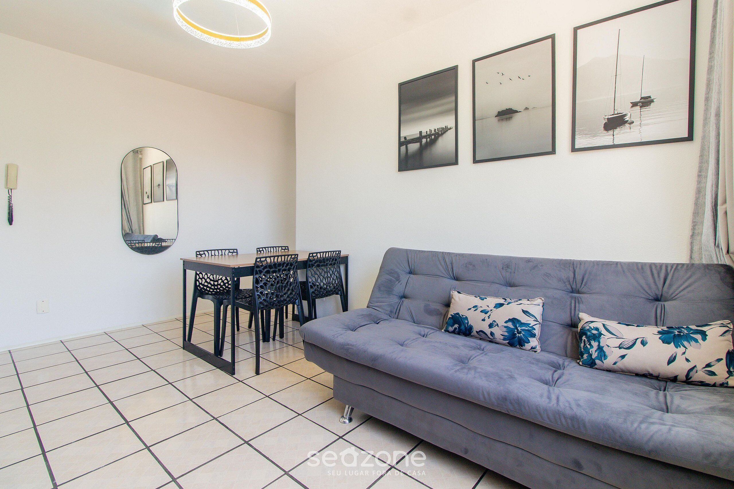 Appartement | Coin séjour | TV connectée de 32 pouces avec chaînes numériques