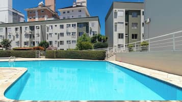 Apartamento básico | Piscina | Piscina externa