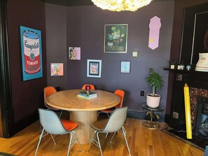 Dining - 102 | The Robert Frost (Manchester)