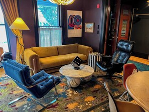 Fireplace, offices - 102 | The Robert Frost (Manchester)