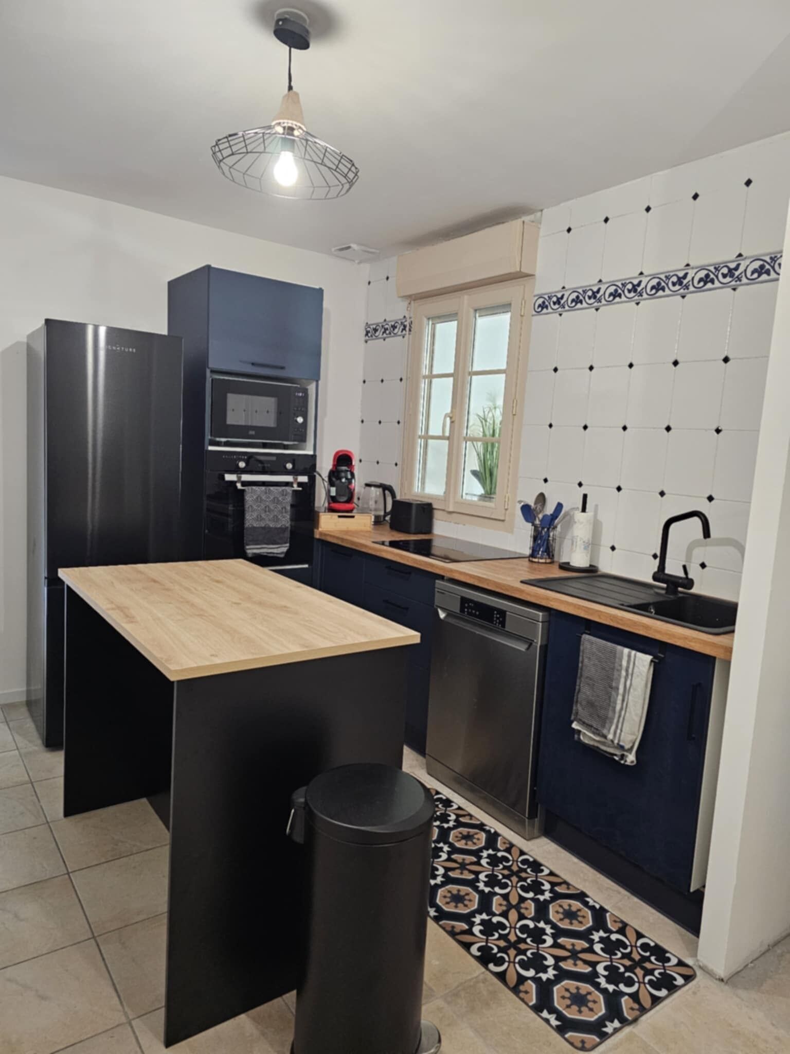 Microondas, horno, parrilla de estufa y lavavajillas 