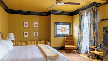 1 bedroom, desk, iron/ironing board, WiFi